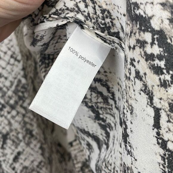 Maurices Women's Snake Skin Print Open Front Kimono Style Cover. One Size - Picture 6 of 9